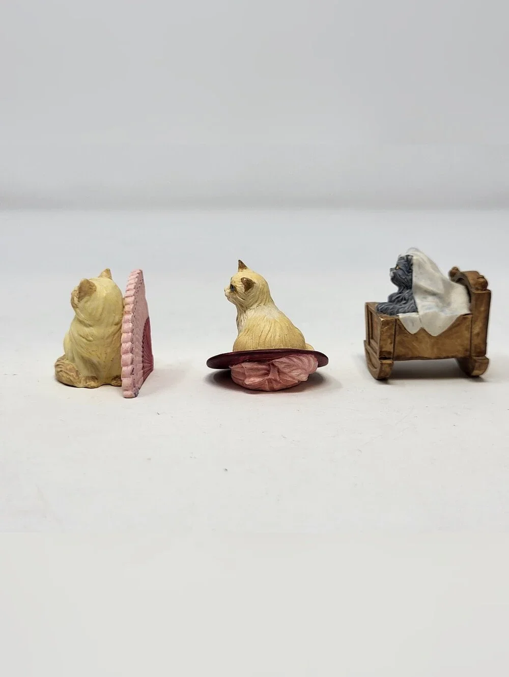 Lenox Miniature Victorian Cat Thimbles Kitty Fan Hat Cradle set of 3